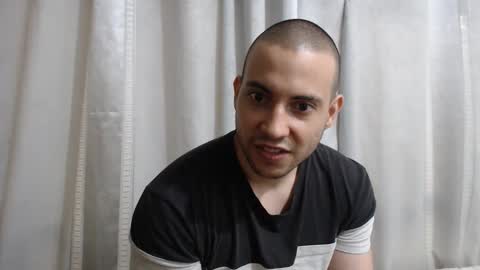 Snapshot of armando_2002 chatting on 10-01-25, 06:58 ARMANDO online show from 10-01-25, 06:58