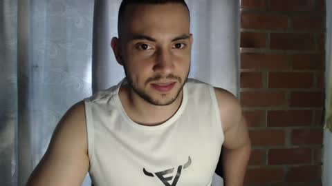 Snapshot of armando_2002 chatting on 07-21-26, 06:43 ARMANDO online show from 07-21-26, 06:43