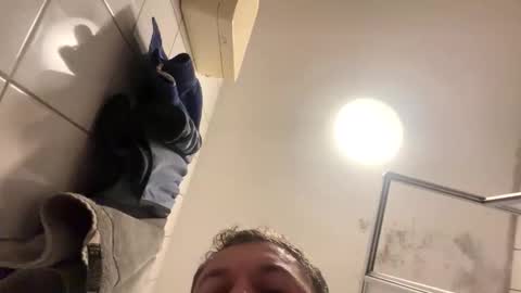 armyskater32 online show from 11-08-25, 09:46