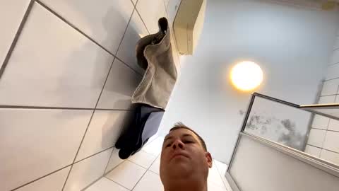 armyskater32 online show from 11-26-25, 08:59