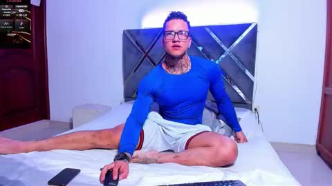 arnold sexy hot98 online show from 11-10-25, 05:01