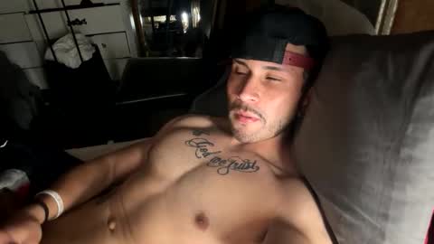 Snapshot of aroddriguezz2020 chatting on 11-30-25, 01:48 aroddriguezz2020 online show from 11-30-25, 01:48