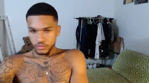 aron_7 online show from 12-22-24, 07:22