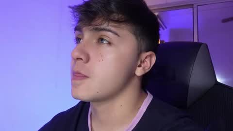 aron__cooper online show from 11-06-25, 12:22