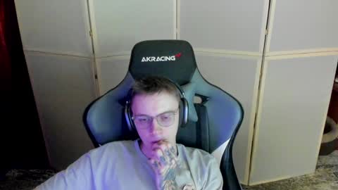 biggest penis  online show from 12-04-24, 07:34