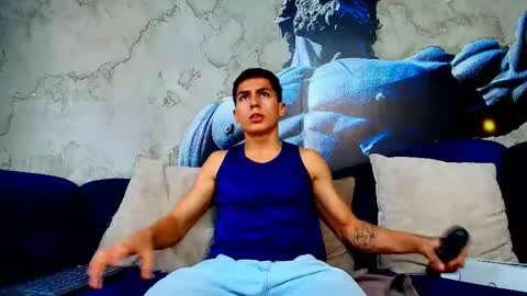 aron_pulse online show from 04-18-26, 02:32