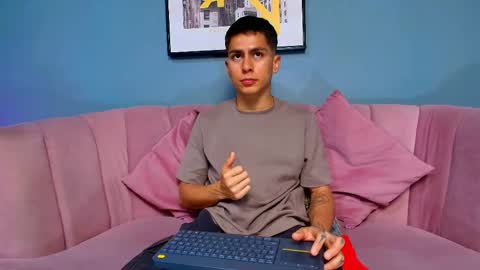 aron_pulse online show from 04-20-26, 01:36