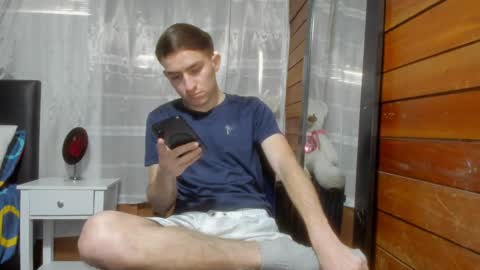 Aron G Franco online show from 03-05-25, 07:06