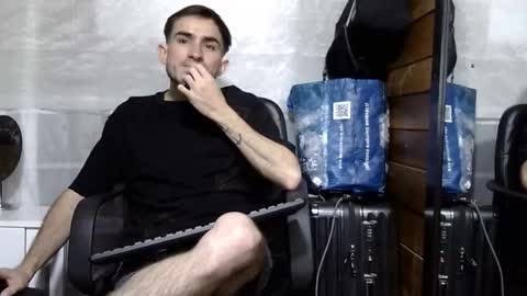 Aron G Franco online show from 11-04-25, 02:10