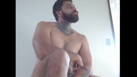 aronmiller online show from 10-28-25, 08:11