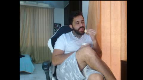 aronmiller online show from 11-07-25, 08:31