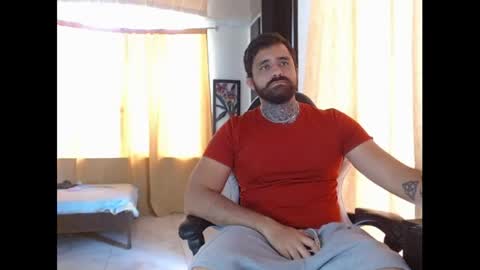 aronmiller online show from 11-19-25, 03:56