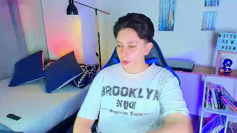 noah and ivy online show from 01-13-26, 04:12