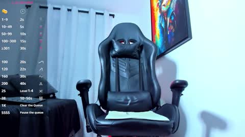   online show from 10-08-25, 01:58