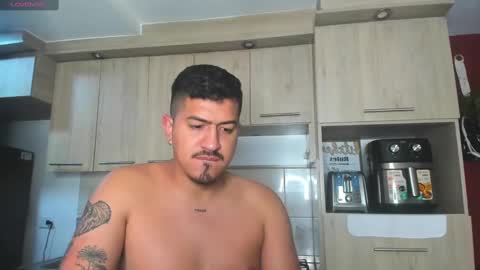 ARON  Independent model  online show from 02-19-25, 08:55