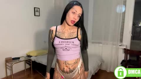 Snapshot of arousalvirus chatting on 10-22-25, 05:24 Lika 3 online show from 10-22-25, 05:24