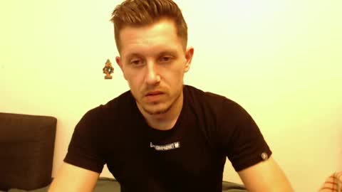 arromwilliam90 online show from 01-22-25, 08:18