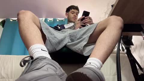 Snapshot of arteemiis chatting on 12-30-24, 11:15 online show from 12-30-24, 11:15