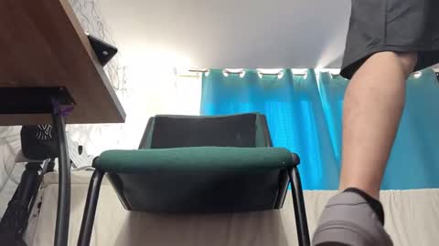 Snapshot of arteemiis chatting on 01-03-25, 10:52 online show from 01-03-25, 10:52