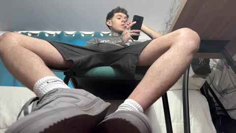 Snapshot of arteemiis chatting on 01-14-25, 10:55 online show from 01-14-25, 10:55