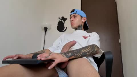   online show from 04-18-26, 01:15