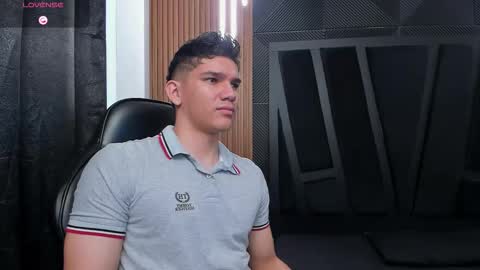 Snapshot of arthur_holland chatting on 09-11-25, 05:46 Arthur hollands online show from 09-11-25, 05:46