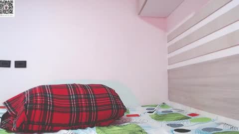 arthur_jamess online show from 01-25-25, 07:07