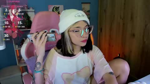 Lenna online show from 03-07-25, 06:13