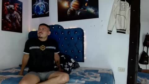 Snapshot of arturocontreras11 chatting on 11-29-25, 08:50 arturocontreras11 online show from 11-29-25, 08:50