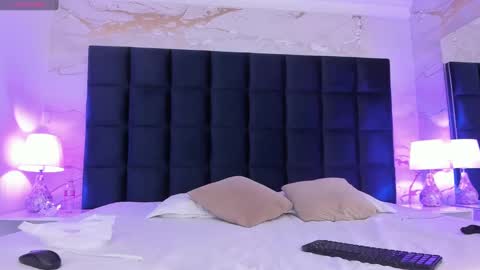 Snapshot of ary1_ chatting on 11-19-25, 04:01 Ary online show from 11-19-25, 04:01