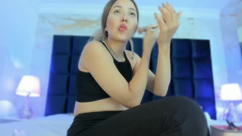 Snapshot of ary1_ chatting on 11-28-25, 04:04 Ary online show from 11-28-25, 04:04