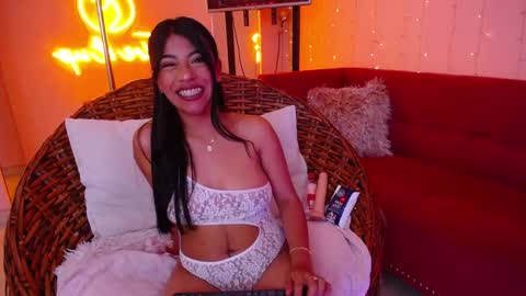 Snapshot of arya_noir chatting on 02-14-26, 01:08 Arya online show from 02-14-26, 01:08