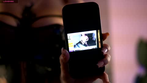 Lunaa  online show from 02-07-25, 02:19