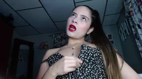 ximena online show from 11-19-25, 01:16