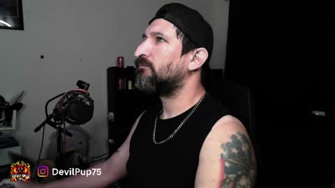Snapshot of asanator101 chatting on 07-29-26, 05:38 devilPup75 online show from 07-29-26, 05:38