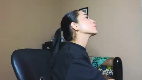 Asena online show from 01-11-25, 03:55