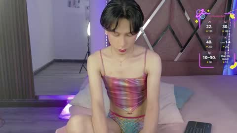 Ash Femboy online show from 09-14-25, 10:42