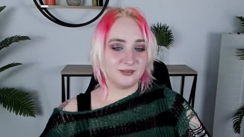 AshleyAshe  online show from 01-30-25, 02:38