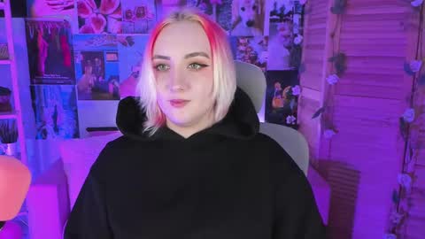 AshleyAshe  online show from 02-13-25, 08:45