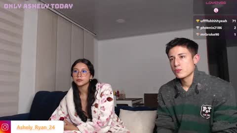 Snapshot of ashely_ryan24 chatting on 01-08-25, 02:14 Ashley And Ryan  online show from 01-08-25, 02:14