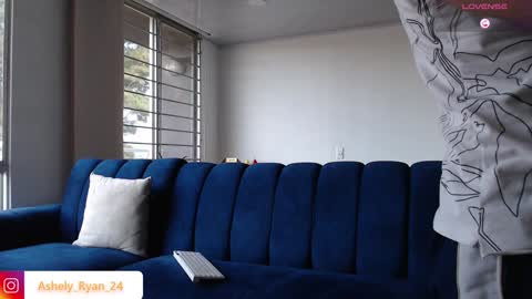 Snapshot of ashely_ryan24 chatting on 01-10-25, 10:04 Ashley And Ryan  online show from 01-10-25, 10:04