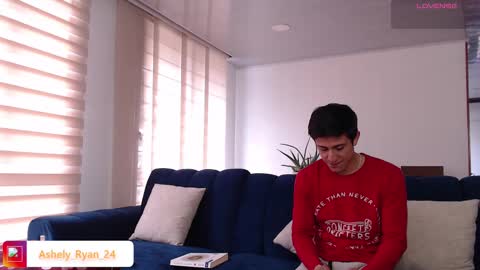 Snapshot of ashely_ryan24 chatting on 02-16-25, 09:48 Ashley And Ryan  online show from 02-16-25, 09:48