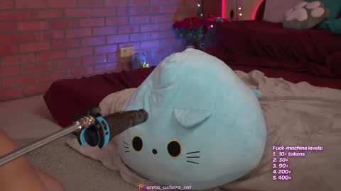 Anna Anya online show from 11-06-25, 04:41