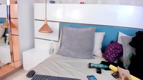 Ashkoreh online show from 01-18-26, 06:34