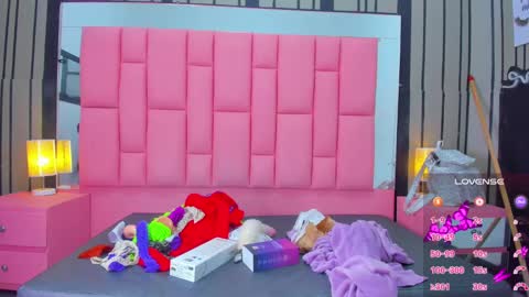 Snapshot of ashleimoss chatting on 02-01-25, 11:32 Ashly online show from 02-01-25, 11:32