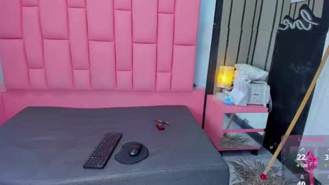 Snapshot of ashleimoss chatting on 02-18-25, 11:33 Ashly online show from 02-18-25, 11:33