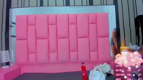 Snapshot of ashleimoss chatting on 03-01-25, 11:28 Ashly online show from 03-01-25, 11:28