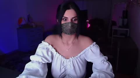 Snapshot of ashley__cooper__ chatting on 12-04-24, 06:55   Yasmina   online show from 12-04-24, 06:55