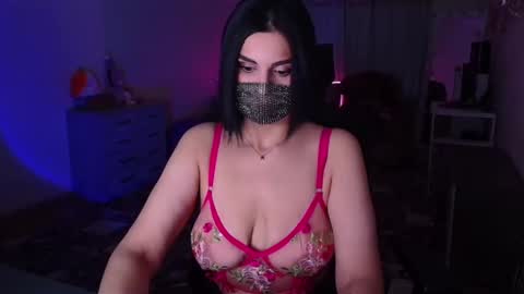 Snapshot of ashley__cooper__ chatting on 12-06-24, 04:58   Yasmina   online show from 12-06-24, 04:58