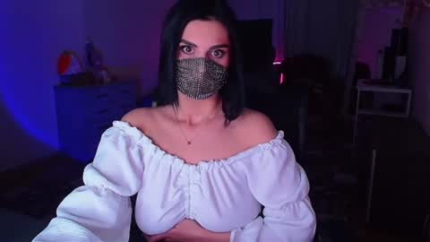 Snapshot of ashley__cooper__ chatting on 12-06-24, 08:05   Yasmina   online show from 12-06-24, 08:05